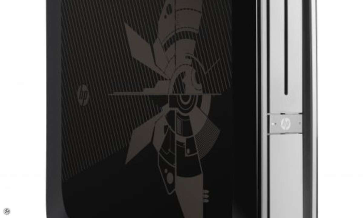HP zeigt auch zwei neue Entertainment-Notebooks - HP Pavillion dv2 mit 12,1-Zoll-Display und dv3 im 13,3-Zoll-Format - und den Desktop »HP Firebird« mit Voodoo DANN, der vor allem das Gamer-Segment ansprechen dürfte. In der Maschine kommt Intels schn