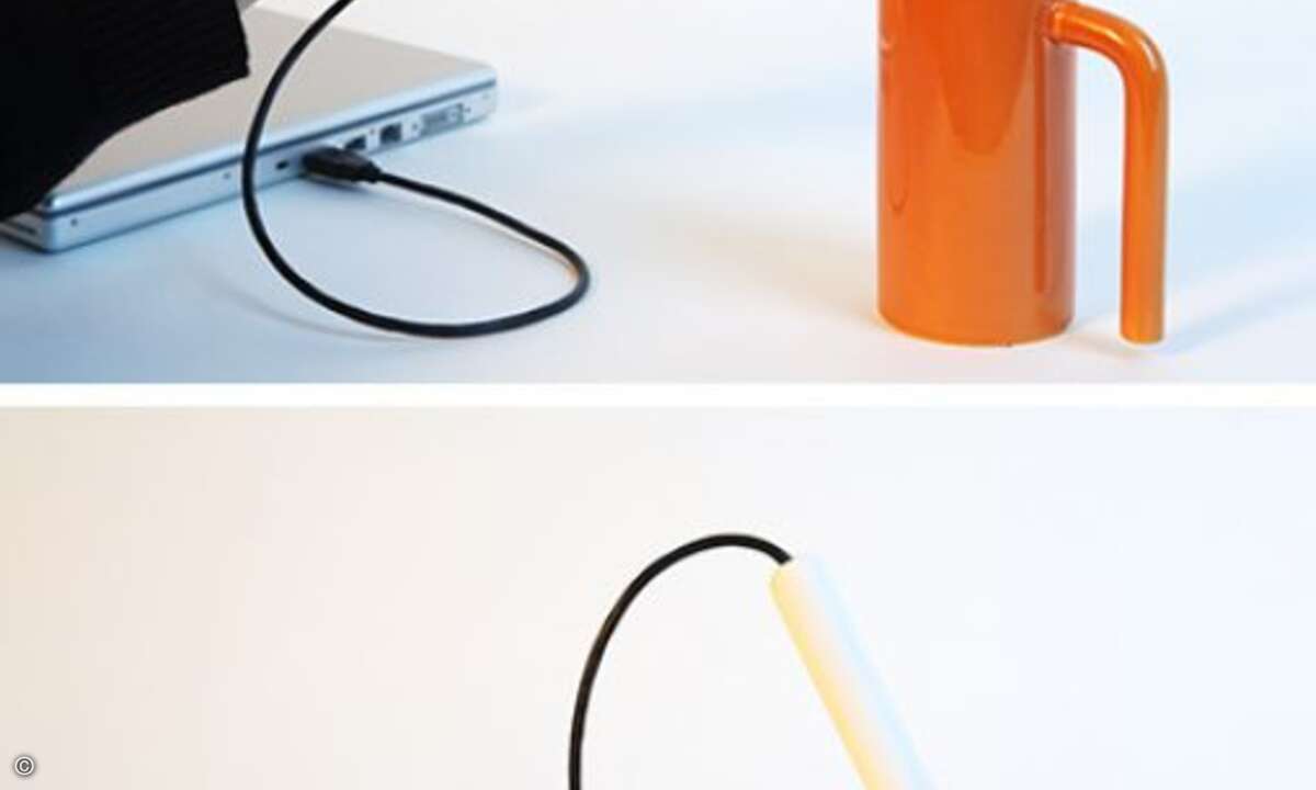 Manche mögen es heiß, noch heißer, ganz heiß … Selbst die allseits beliebten Unterboden-USB-Wärmer können nicht in jedem Fall vermeiden, dass der Kaffee kalt wird, etwa bei Porzellantassen. Und wer mag das Lebenselixier schon aus einem Blechnapf söff