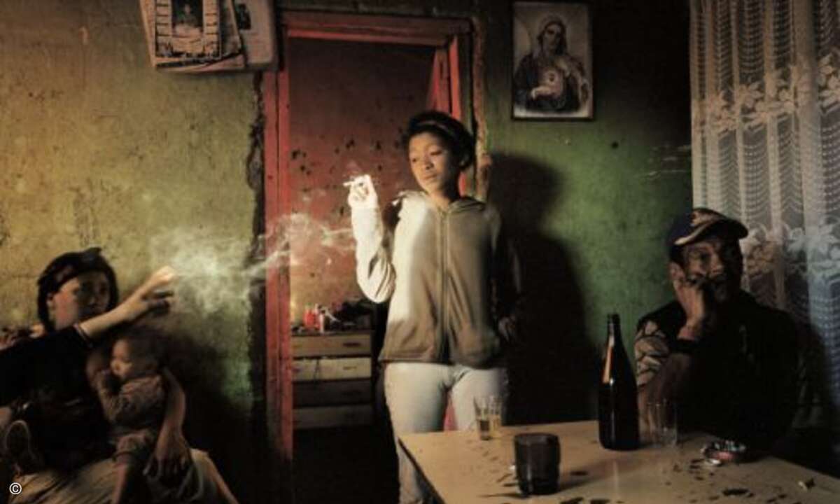 Subotzkys dokumentiert in seinem Essay Beaufort West vor allem die dort herrschende Gewalt und den Alkoholismus.