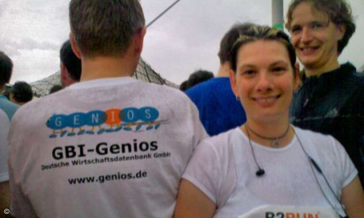 Die Bonität is always and everywhere. Wer seine Mitarbeiter mit Dicounter-Shirts von Kik ins Rennen schickt, muss mit einem Malus in der Genios-Wirtschaftsdatenbank rechnen.
