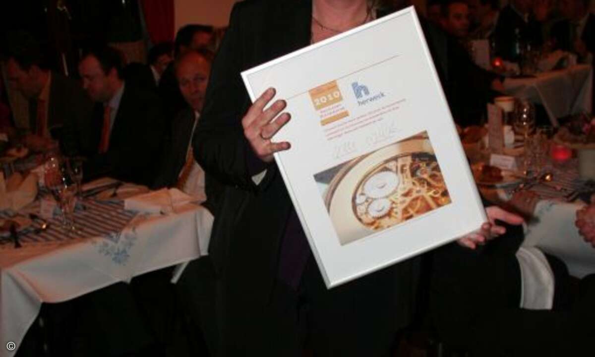 Herweck AG
Der TK-Distributor aus Kirkel zählt auch in diesem Jahr zu den Distributoren mit CRN-Sonderauszeichnung. Allerdings fällt die Gesamtbewertung mit 1,95 deutlich schwächer aus als noch im Vorjahr (1,84). Auch die Anzahl der Nennungen als Ha
