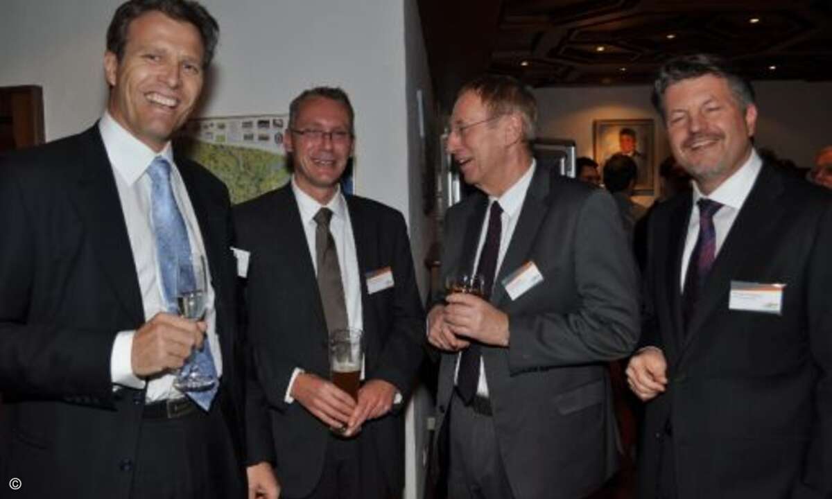 Philipp Sander (Scalaris), Stefan Tiefenthal (LG), Michael Kaack (3C-Career) und D-Link-Chef Thomas von Baross