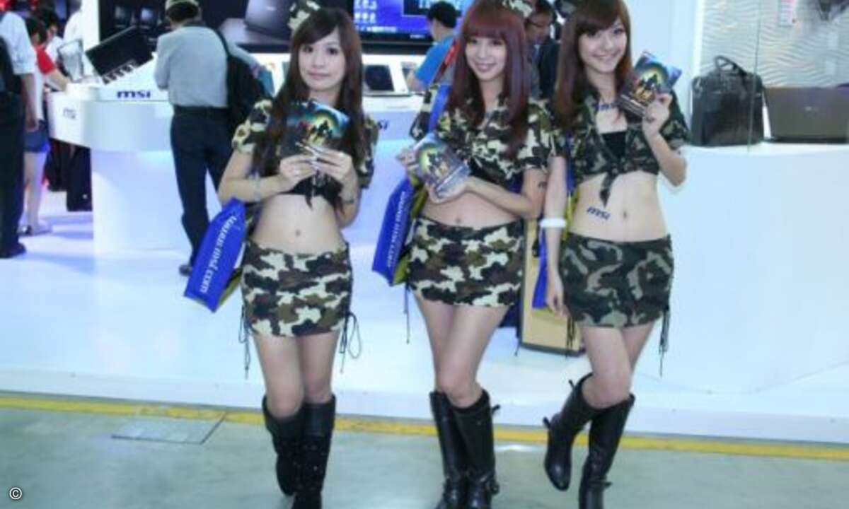 Die Military-Mädels machen richtig Spaß