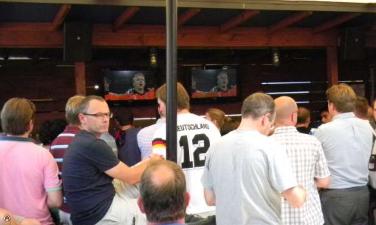 ... auch wenn die Heimatteams schon aus dem Turnier sind.
