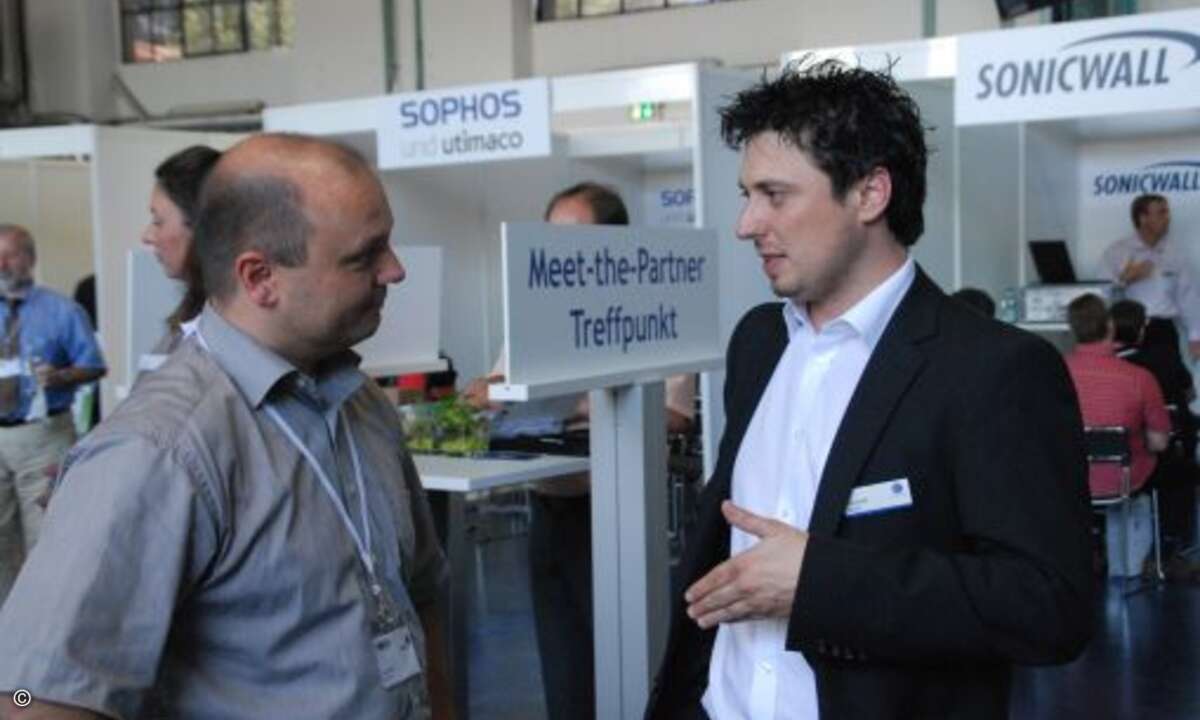 Guter Treffpunkt: Boris Wetzel (Choin) und Alexander Zangl (Infinigate) am »Meet-the-Partner-Point«