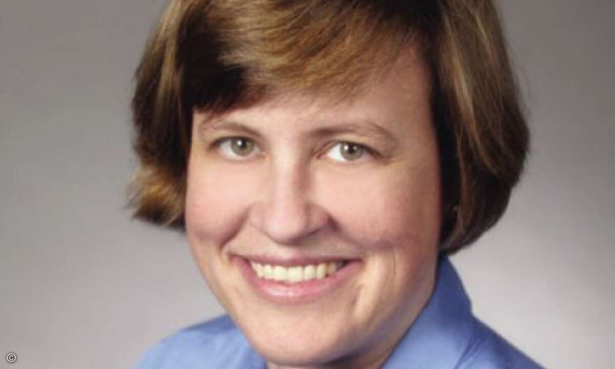 Julie Anne Bennani: General Manager, Microsoft Partner Network, Worldwide Partner Group, Microsoft