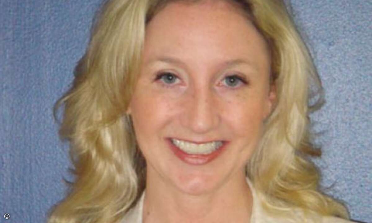 Caitlin Buxton: Director, Channel Sales & Inside Sales, AVG Technologies.