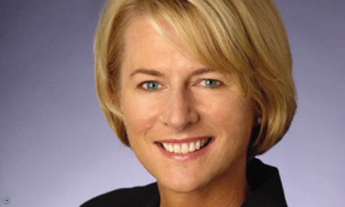 Julie Parrish: Vice President, Global Partner Sales, NetApp.