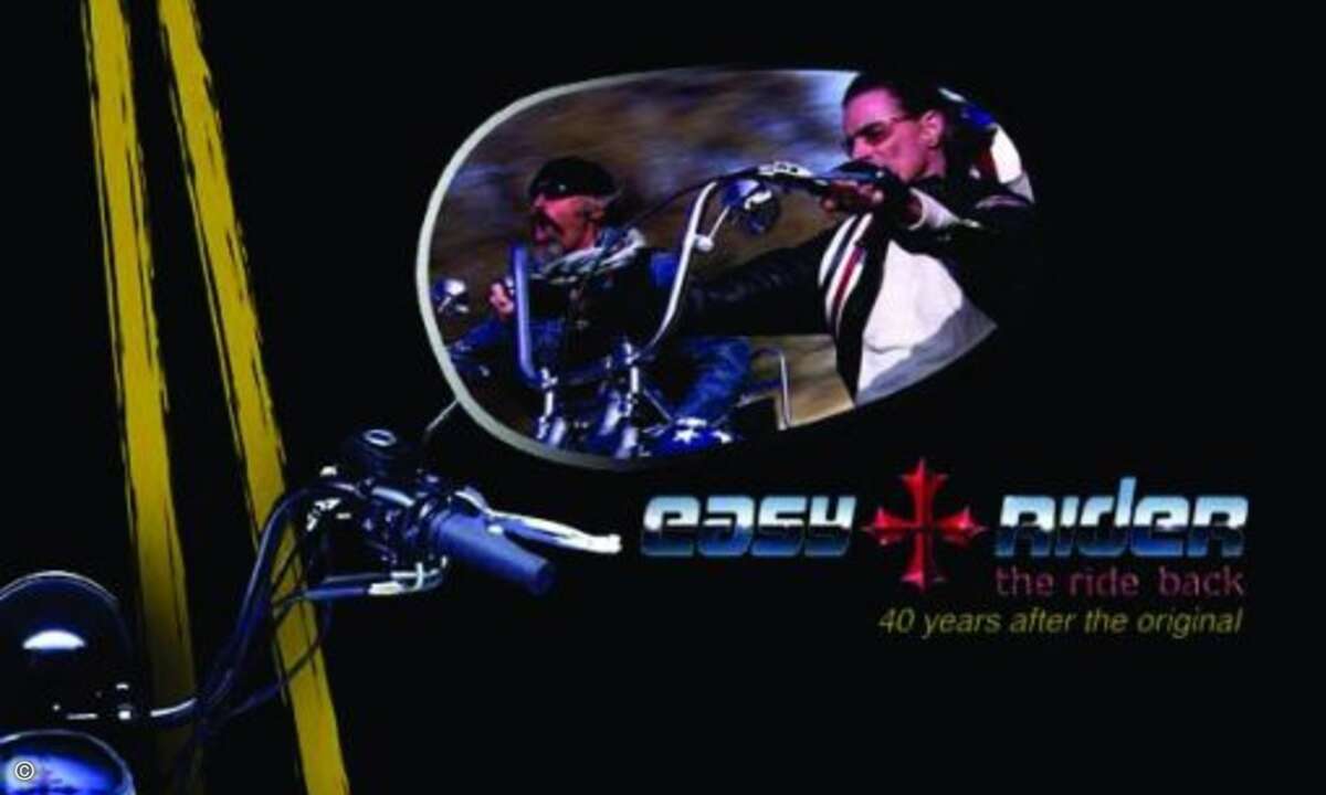Easy Rider: The Ride Back (2009): Der Film sucht die Vorgeschichte des Easy Rider Helden Wyatt Williams (damals von Peter Fonda gespielt) und seiner Familie. Finden kann er außer ein paar Motorräder und entsprechenden Bräuten wenig spannendes….