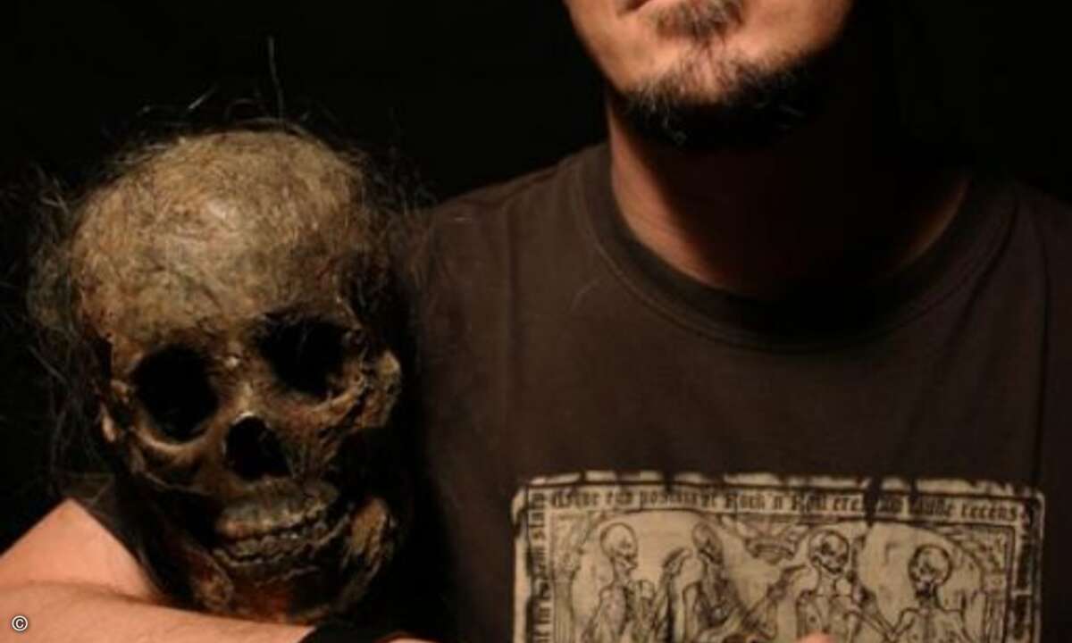 Steve Niles ist bekannt für seine Horror-Comics und zeigt sich live auf der Microsoft Consumer stage: Do., 19.08.2010, 18.00 Uhr