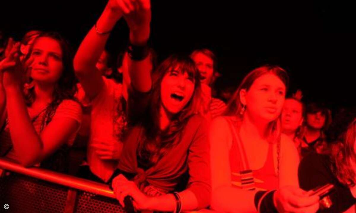 Die Revolverheld-Fans in der ersten Reihe