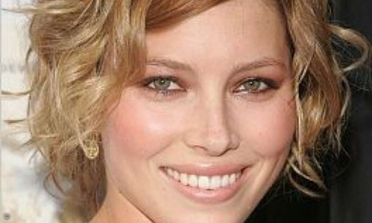 Jessica Biel bleibt auch in diesem Jahr im Fokus der Öffentlichkeit, wozu neben ihrem Beruf als Hollywood-Schauspielerin (aktueller Film: »A-Team« ) auch ihr Privatleben (Bezieung bzw. Nicht-Beziehung mit Justin Timberlane) beiträgt. Die gefährlichst