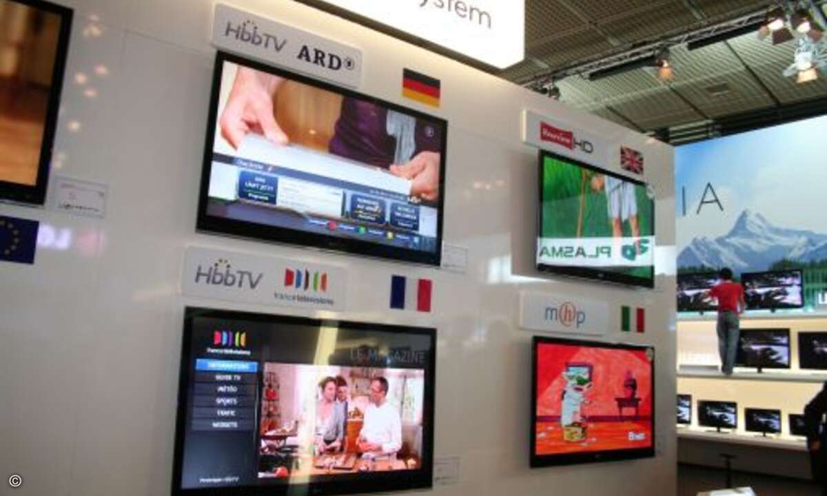 Ein weiterer Trend im TV-Geschäft HbbTV - soll Fernsehen mit Internet-Inhalten verschiedener Anbieter verbinden