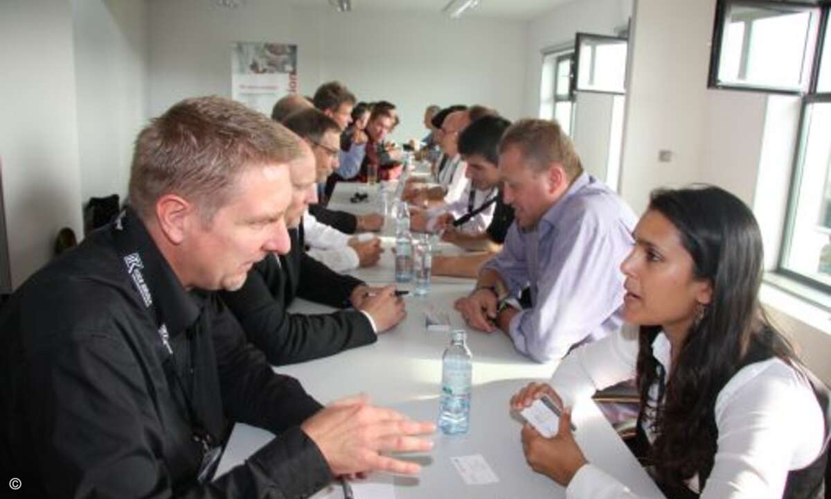 Beim Speed-Networking kamen Partner und Hersteller miteinander in Kontakt