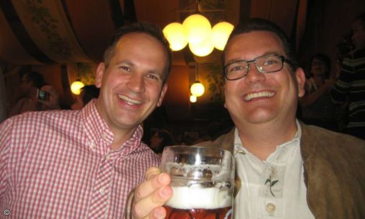 Florian Bock von Estos und Lars Riehn von infoWAN