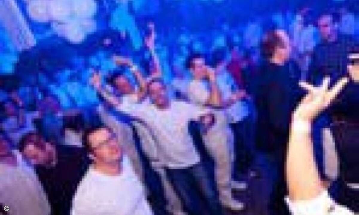 Für die Messe-Party lautete das Motto: Hauptsache weiß!