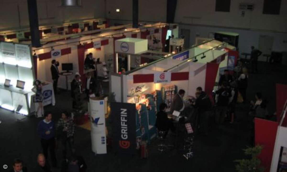 Im Mittelpunkt der gut besuchten Messe standen freilich die Präsentationen und Vorträge der vielen ausstellenden Hersteller