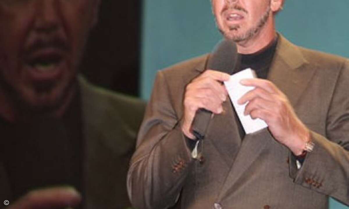 9. Larry Ellison, CEO, Oracle: Ellison ist ein umstrittener Führer, der Oracle zum König der High-Performance-Komplettlösungen für Hard- und Software in der Unternehmens-IT aufgebaut hat. Sun gekauft, Mark Hurd eingestellt – was kommt wohl als nächst