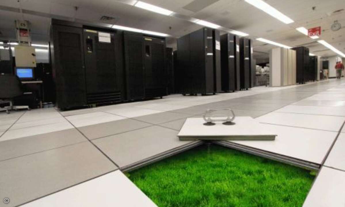 Platz 3 (3): IBM