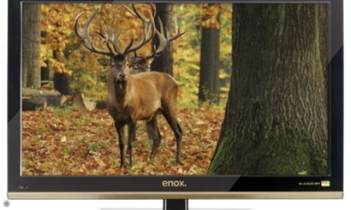 Der 24 Zoll große LCD-Flachbildfernseher Enox BFL-0724LED-MP4 versorgt den Betrachter über eine Bildauflösung von 1920x1080 mit einem gestochen scharfen Bild und ausgezeichneten Farben. Zu den Leistungen und Features des LED-TVs, der 500 Euro wert is