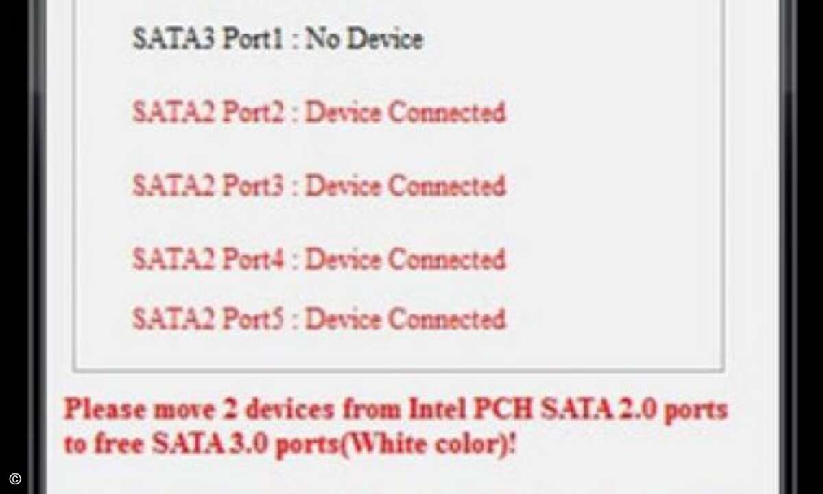 Beim 2. Szenario sind alle Geräte mit Intels SATA-2.0-Ports verbunden und die Software emphielt, ein oder zwei Geräte von den SATA-2.0- auf die SATA-3.0-Anschlüsse umzustecken. (“(Please) move 1 or 2 devices from (the) Intel PCH SATA 2.0 ports to the