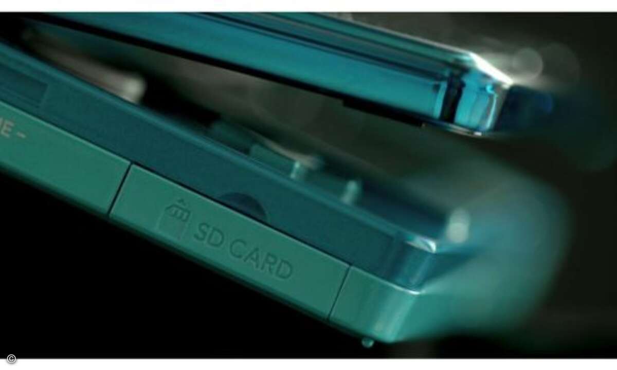 Nintendo 3DS - Ausstattung: Der Nintendo 3DS hat wie seine Vorgänger einen SD-Kartenslot z.B. zum Speichern aufgenommener Bilder.
