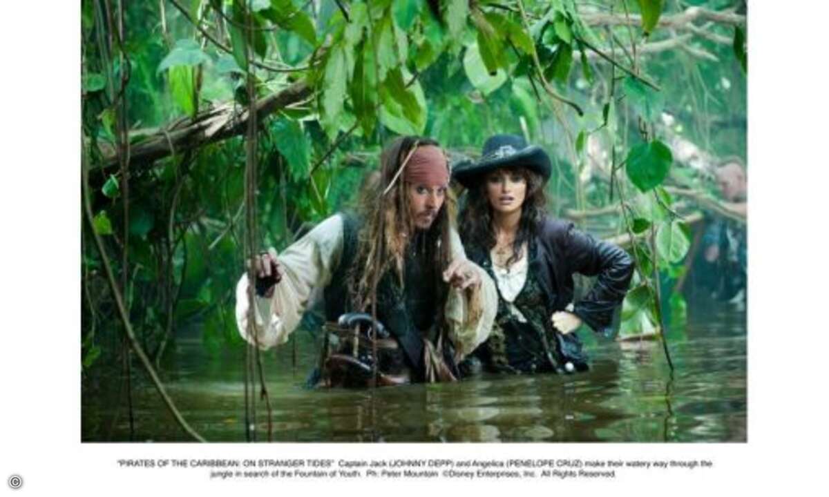 Pirates of the Carribean - Fremde Gezeiten (19.5.2011): Jack Sparrow sticht zum vierten Mal in See. Mit Penélope Cruz an Bord.

disney.go.com/pirates/