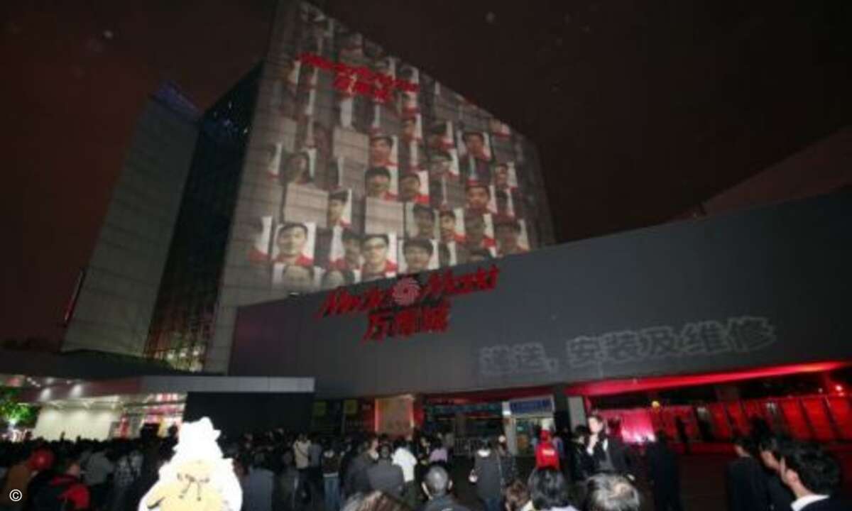 Bereits im November 2010 eröffnete der erste Media Markt in Shanghai
