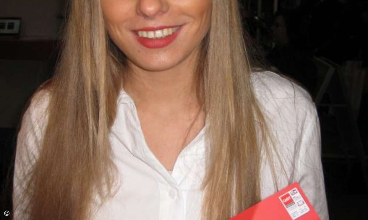 Hostess Anastasia ist eine großer Fan des ITK Marktplatzes von CRN