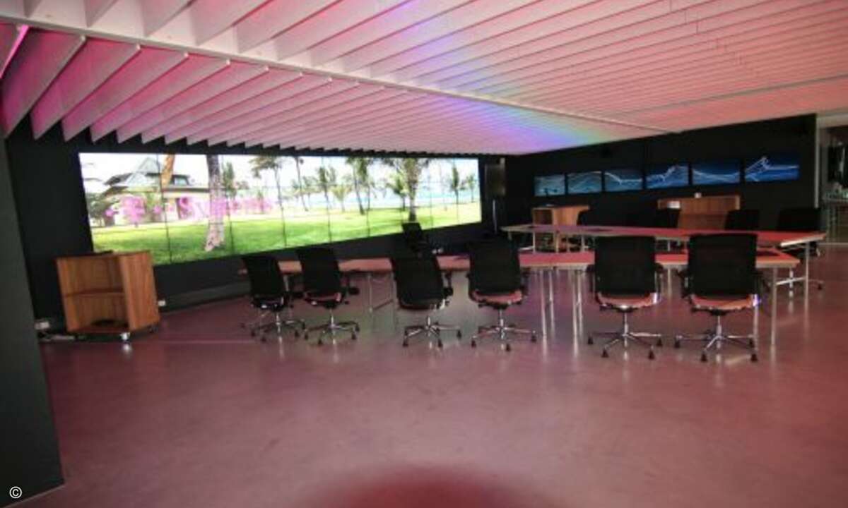 Dreimal neun LG-Large-Format-Displays