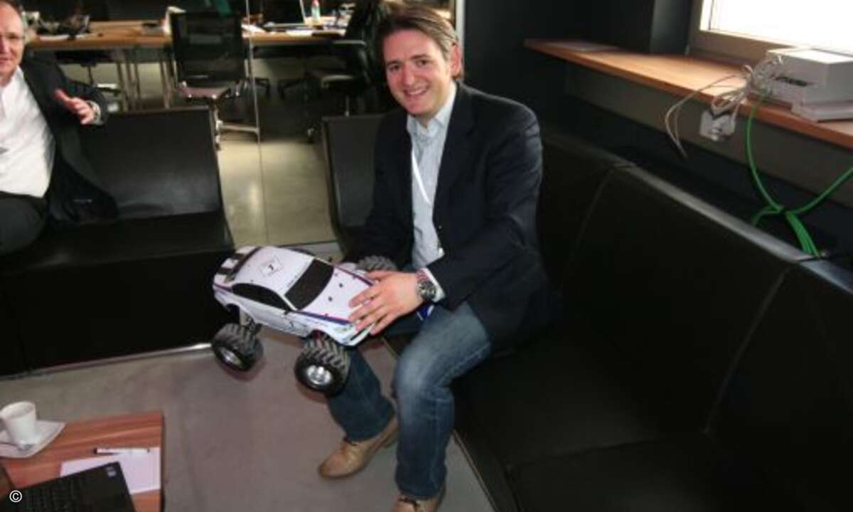 Jens Paprotny von T-Systems mit einem umgebauten