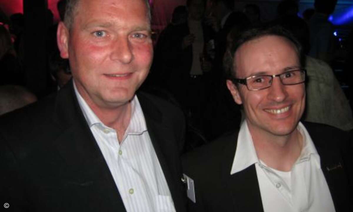 Jürgen Münstermann (m10 solutions) und Martin Pfisterer (Electonic Sales)