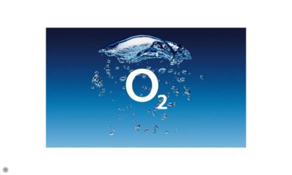 O2 vergleichsweise teuer Bei O2 zahlen Privat- und Businessnutzer im EU-Ausland fürs Handysurfen 5,12 Euro für 11 MB und maximal 59,50 Euro laut der EU-Regelung. Das Angebot gilt bis Ende Mai. Für den Sommer haben die Münchner weitere Datenpakete an