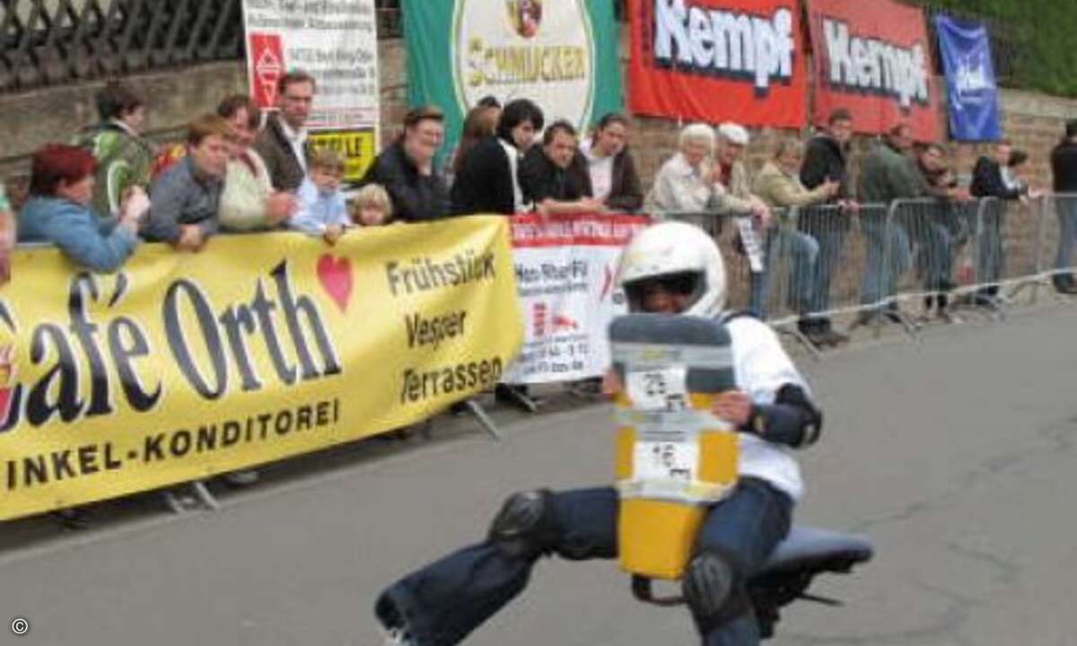 ... Manch riskant erscheinendes Manöver war auch dabei ...