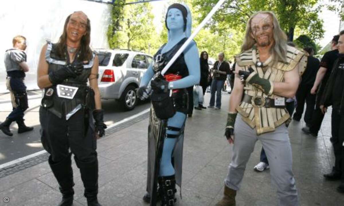 Star Trek Fans und Star Wars Fan ((Foto: Future Image)