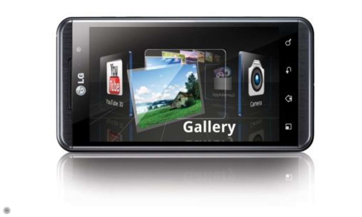LG Optimus 3D
Das LG P920 Optimus 3D verfügt über eine 3D-Kamera mit Doppellinsen sowie einen 10,9 Zentimeter großen berührungsempfindlichen LCD-Bildschirm, der die 3D-Inhalte darstellt. Die 2x 5 Megapixel-Kamera erstellt 3D-Videos und 3D-Bilder,