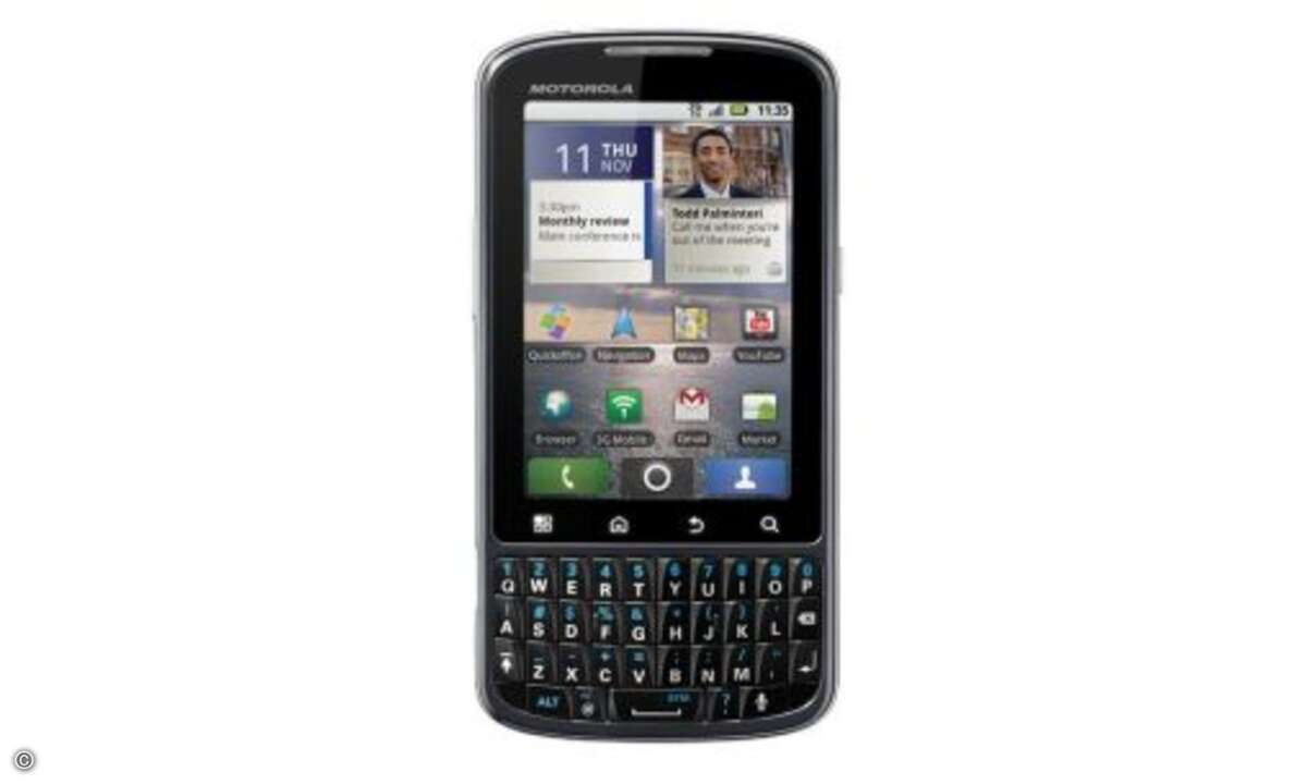 Motorola Pro
Das in den USA bereits unter dem Namen Droid Pro erhältliche Android-Smartphone Motorola Pro, verfügt über eine feste Tastatur ähnlich wie die Blackberry-Smartphones. Zu seiner Business-Ausstattung gehört die Software Quick Office, es