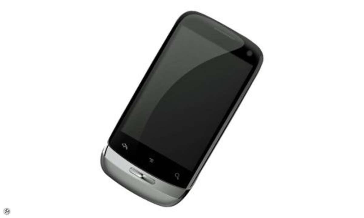 Huawei IDEOS X3
Das Huawei IDEOS X3 ist mit Android-Version 2.3 alias Gingerbread und einer speziellen Benutzeroberfläche von Huawei ausgestattet. Das 8,1 Zentimeter große Display stellt das 320 × 480 Pixel dar. Das Smartphone hat eine einfache Ka