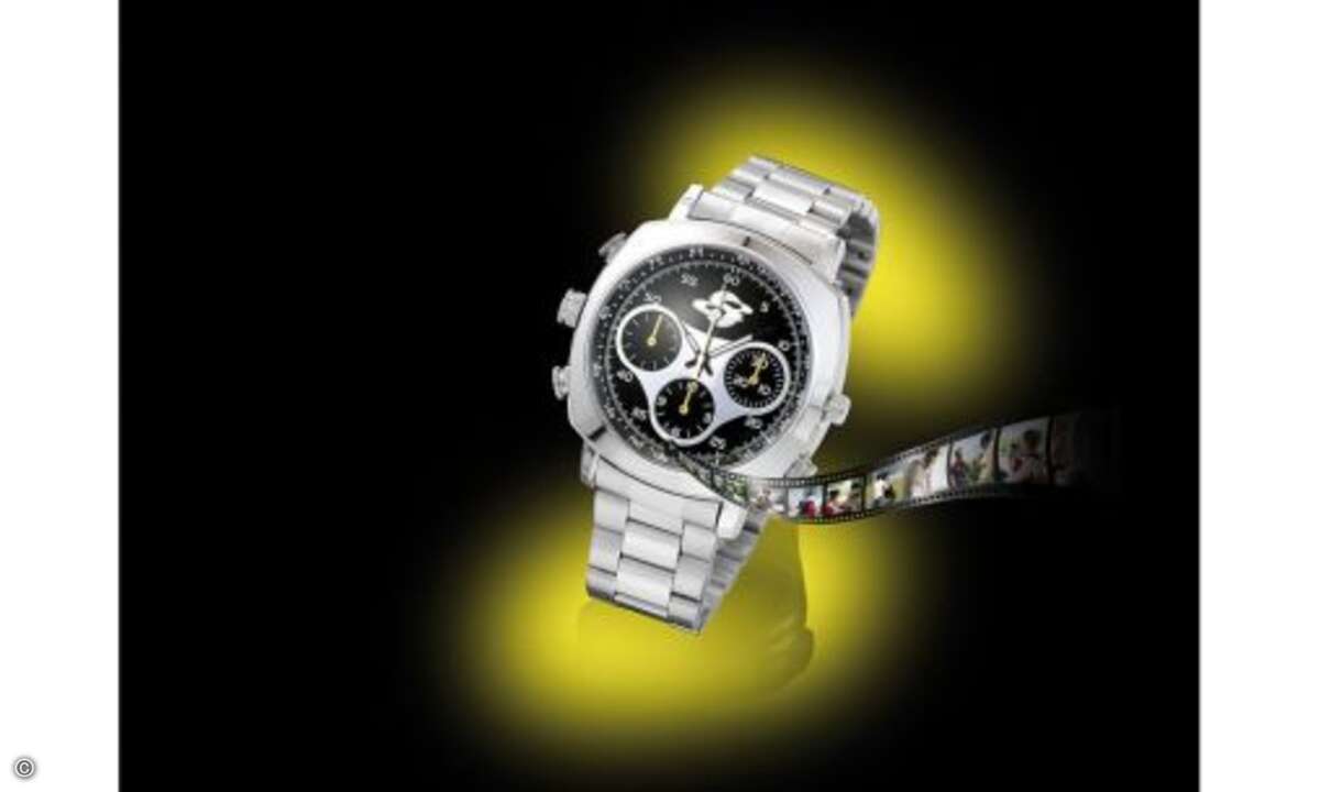 Für Hobby-Agenten: die OctaCam 5in1-Kamera-Uhr

James Bond 007 würde sie garantiert lieben: Auf den ersten Blick eine stylische Uhr - in Wahrheit aber ein filmreifes Technik-Highlight! Die elegante Armbanduhr mit Edelstahl-Armband ist Camcorder, Di