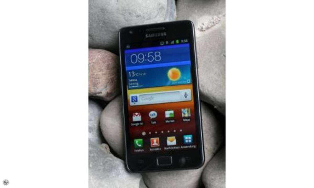 Samsung Galaxy S2

Das Galaxy S2 tritt als Samsungs neues Flaggschiff an und könnte noch erfolgreicher werden als der Vorgänger Galaxy S.