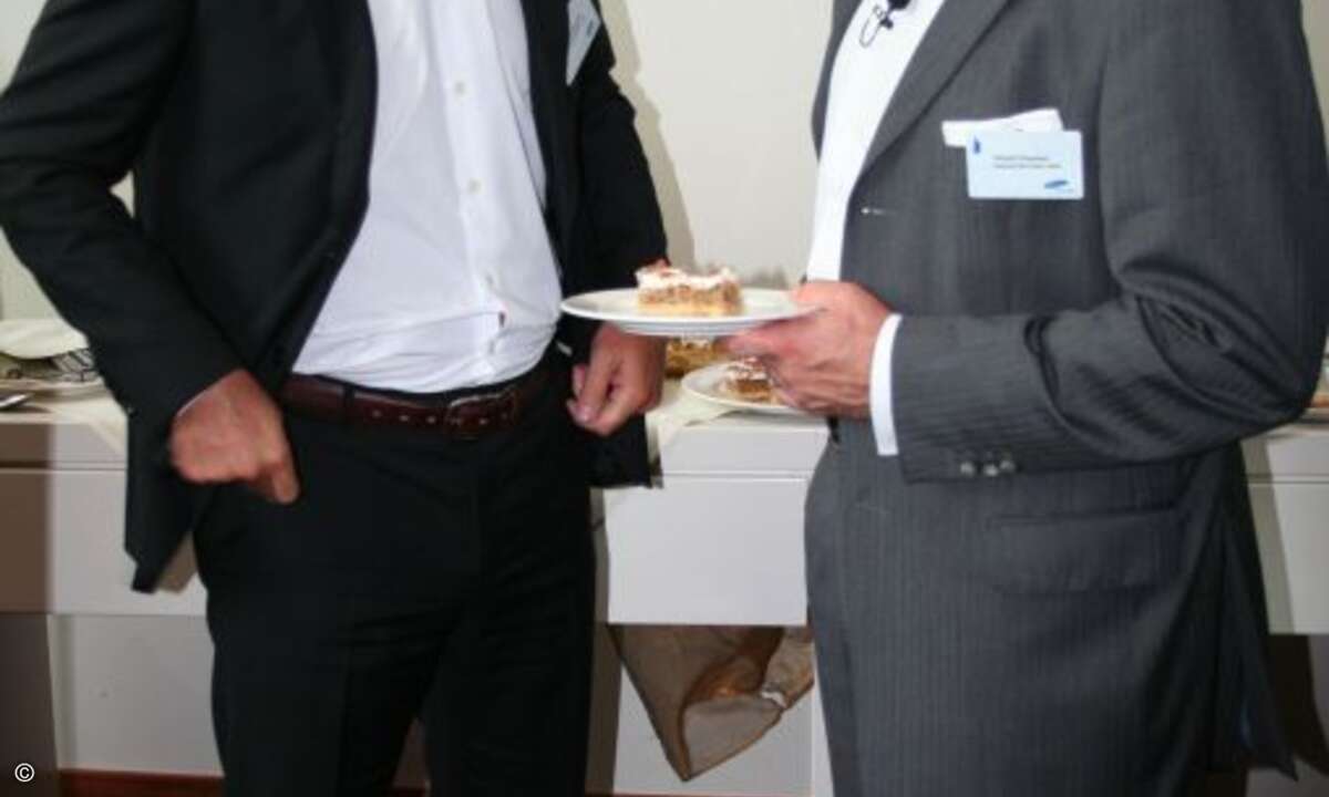 Marcus Hammann von Tech Data und Roland Schweyer von Samsung