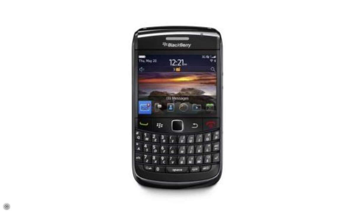 Platz 26: RIM Blackberry Bold 9780

connect-Strahlungsfaktor: -0,03 
SAR-Wert: 1,15

Smartphone-Test: 417 Punkte (Platz 9)