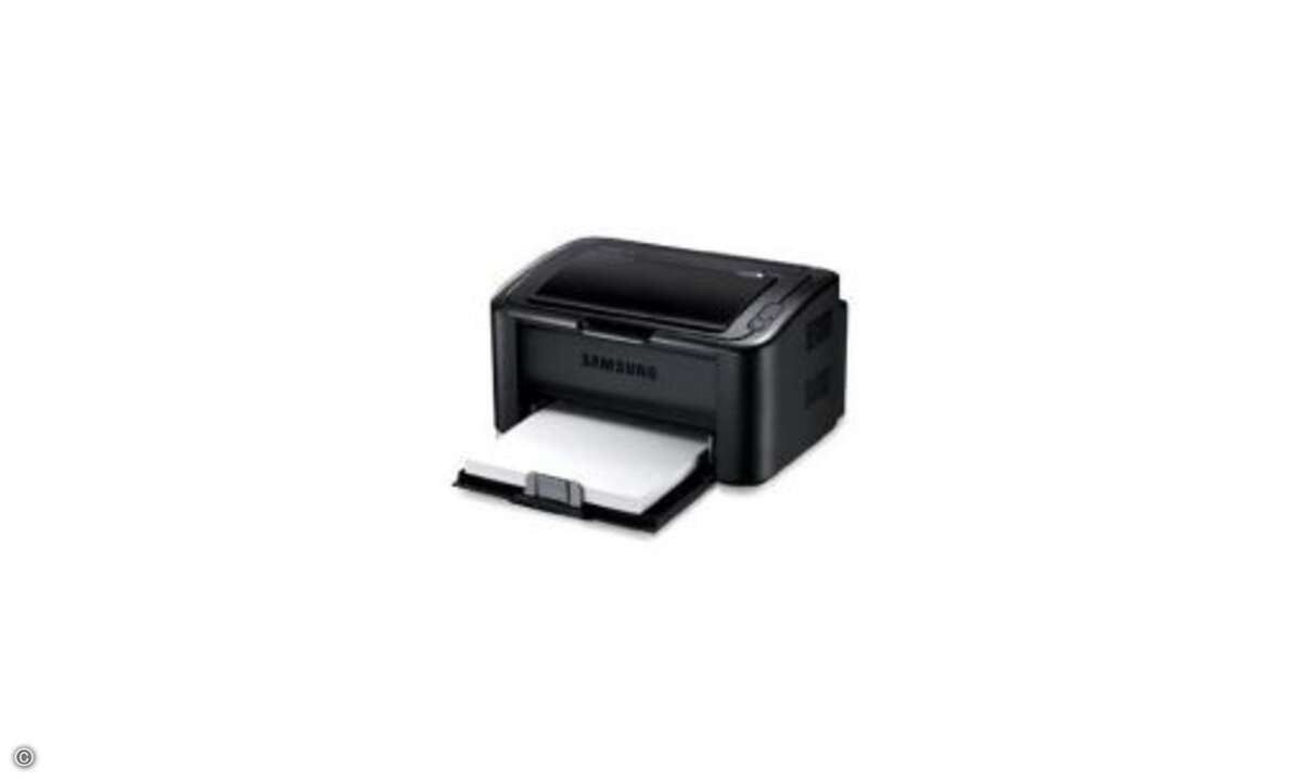 Der Samsung ML-1665 Laserdrucker hat eine maximale Auflösung von 1200 x 600 dpi, 8 MByte internen Speicher und USB-2.0-Anschluss. Er druckt bis zu 16 Seiten pro Minute und verfügt über eine Print-Screen-Taste zum Druck der Bildschirmanzeige. Die 44,0