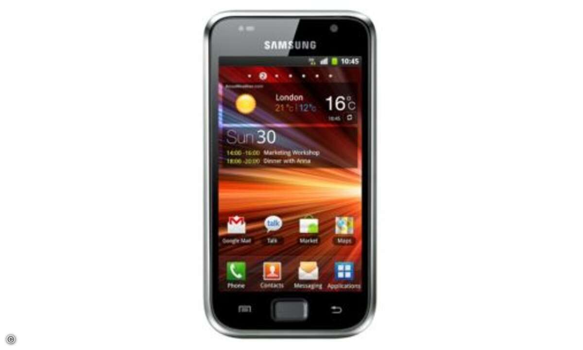 In Russland ist es bereits erhältlich, im Moment kommt es nach Deutschland. Das Samsung Galaxy S Plus bietet viel vom Galaxy S wurde an wichtigen Stellen aber aufgerüstet. So bietet es einen 1,4 Gigahertz-Single-Core-Prozessor und das aktuelle Betrie
