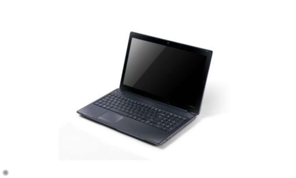 Außerdem gibt es noch eine Variante mit 320 GByte Festplatte für 468,00 Euro. Prozessor ist hier ein Intel Core i3 370M (2,4GHertz), Grafikkarte eine ATI HD 5470. Auch dieses Modell hat 4 GByte RAM. © Amazon.de