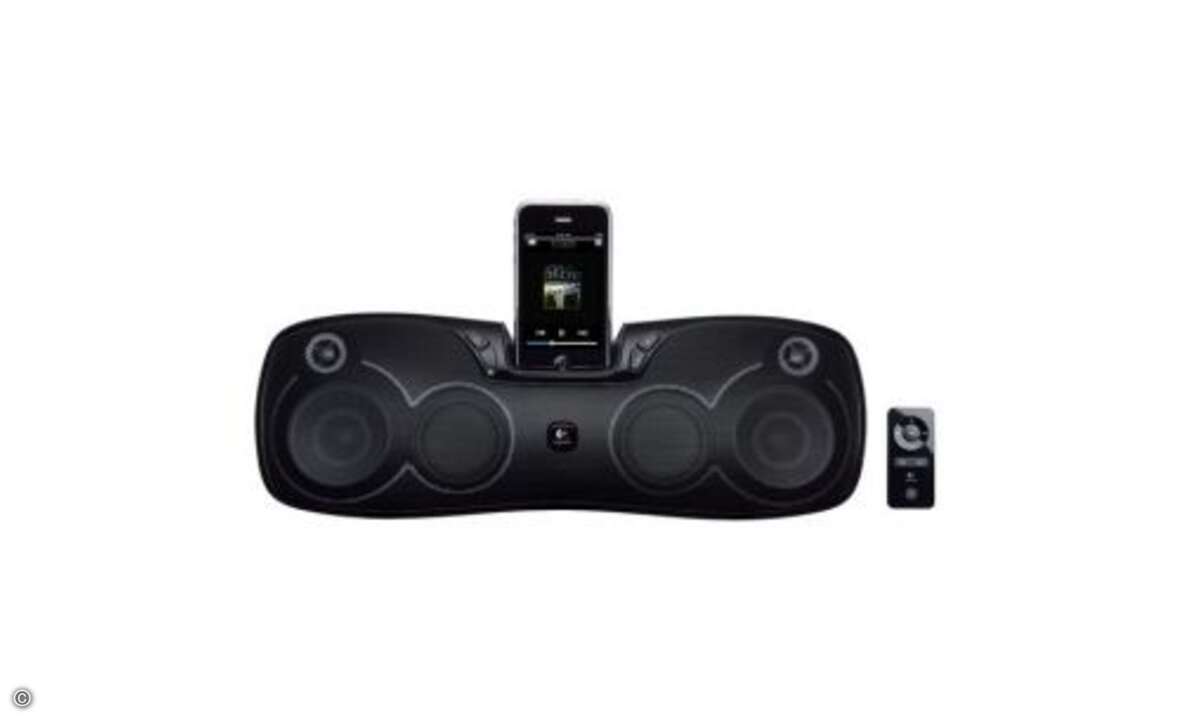Den Logitech-S715i-Lautsprecher können Sie überall hin mitnehmen und mit dem NiMH-Akku bis zu 8 Stunden lang Musik hören. Das Gerät verfügt aber auch über ein Netzteil. Es wurde mit dem Apple-Gütesiegel ausgezeichnet. Im Lieferumfang enthalten sind e