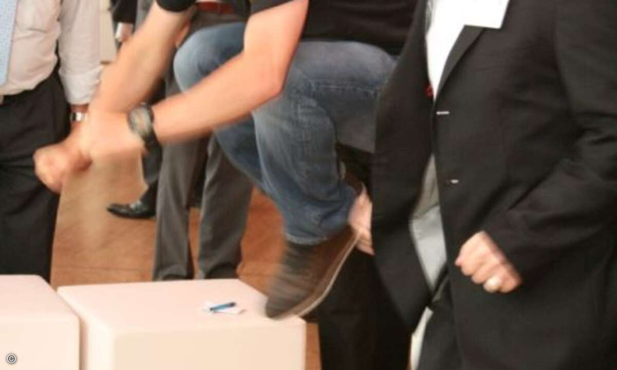 Stephan Köhnlein von CoNet zeigt vollen Einsatz beim Wii-Wettbewerb