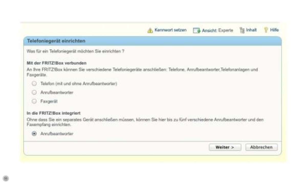 Fressen Anrufbeantworter und Faxgerät bei Ihnen noch extra Strom? Mit einem USB-Stick, den Sie an die Fritzbox stecken, wird aus der AVM-Kiste der perfekte Ersatz für diese Geräte. Auf dem Stick speichern Anrufbeantworter- und Faxfunktion der Fritzbo