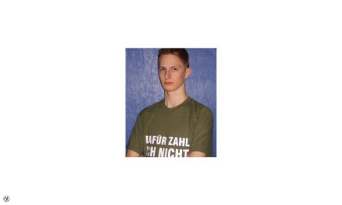 Unzulässige Gebührenklauseln bei Mobilfunkverträgen
Laut dem Landgericht Kiel sind mehrere Gebührenklauseln in den Geschäftsbedingungen von Mobilfunkanbietern unzulässig. Die Richter monierten insbesondere eine Gebühr über 6 Euro, die Kunden zahle