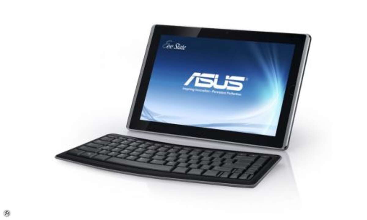 Eine externe Bluetooth-Tastatur ist auch im Lieferumfang.
© Asus